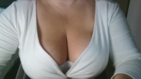 Maria Love online show from March 2, 2026, 8:32 am