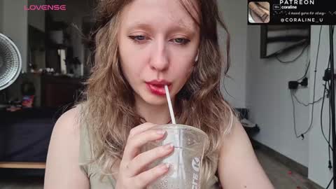 Snapshot of your_coraline_ chatting on January 14, 2025, 7:59 am your_coraline_ online show from January 14, 2025, 7:59 am