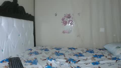 your_dirty_slutt online show from February 7, 2026, 12:20 pm