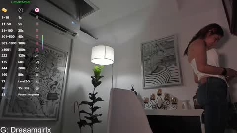 Isabella online show from January 9, 2026, 3:09 am