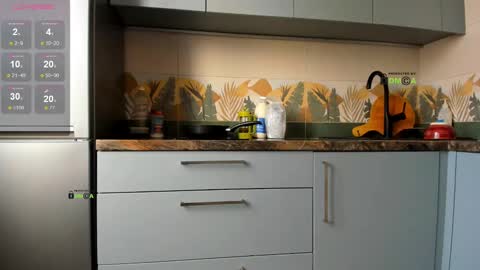 Alice online show from February 22, 2025, 7:56 am