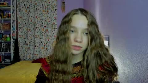 Leslie online show from October 14, 2025, 9:26 pm