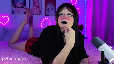 Eva online show from October 30, 2025, 11:27 pm