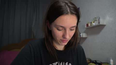 Snapshot of your_little_flexible_girl chatting on February 1, 2025, 12:29 am Meri online show from February 1, 2025, 12:29 am