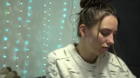 Meri  online show from February 28, 2026, 8:43 pm