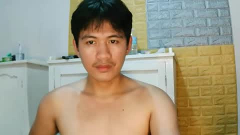 Snapshot of your_love_miaka chatting on May 22, 2026, 10:21 am your_love_miaka online show from May 22, 2026, 10:21 am