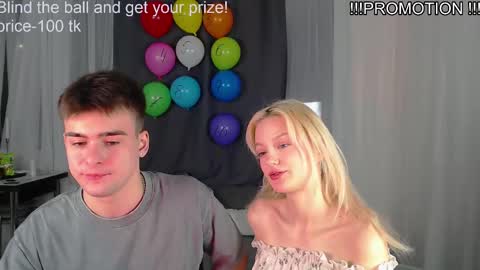 Snapshot of your_molly_mark chatting on February 14, 2025, 6:19 pm your_molly_mark online show from February 14, 2025, 6:19 pm