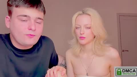 your_molly_mark online show from April 29, 2026, 7:34 am