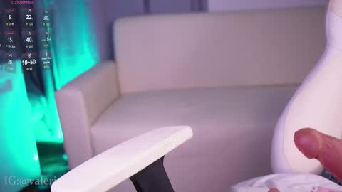 Snapshot of your_naughtytrans chatting on October 25, 2025, 2:19 am SASKYA VALERIA online show from October 25, 2025, 2:19 am