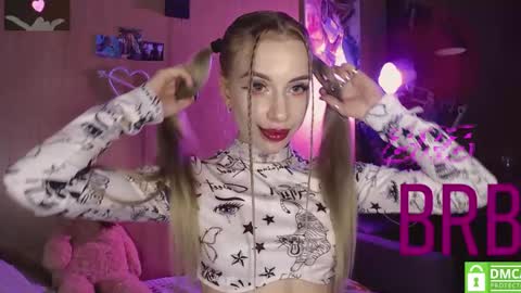 Snapshot of your_psychologist chatting on December 4, 2024, 4:21 am Alice online show from December 4, 2024, 4:21 am