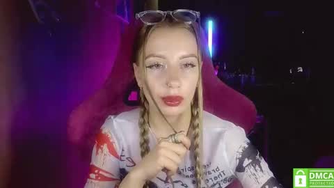 Snapshot of your_psychologist chatting on February 11, 2025, 3:50 am Alice online show from February 11, 2025, 3:50 am