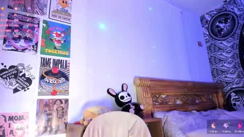 Daniela  Help me reach 100 likes online show from October 3, 2025, 12:18 am