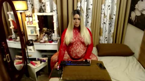 your_sissy_lyn online show from June 23, 2026, 11:03 pm
