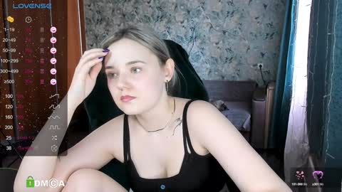 Molly online show from February 6, 2025, 7:24 am