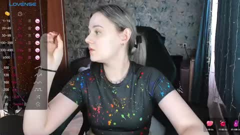 Molly online show from February 21, 2025, 5:13 am