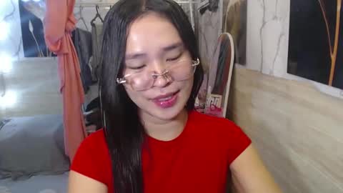 your_twinkletoes18 online show from March 12, 2026, 9:48 am