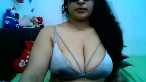 Snapshot of yourashawari chatting on June 4, 2026, 7:25 am yourashawari online show from June 4, 2026, 7:25 am