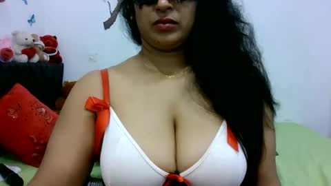 Snapshot of yourashawari chatting on June 7, 2026, 4:16 am yourashawari online show from June 7, 2026, 4:16 am
