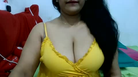 Snapshot of yourashawari chatting on July 5, 2026, 10:55 am yourashawari online show from July 5, 2026, 10:55 am