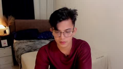 Snapshot of yourasian_bradley chatting on March 3, 2025, 2:26 pm yourasian_bradley online show from March 3, 2025, 2:26 pm