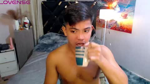 Snapshot of yourasian_bradley chatting on October 1, 2025, 9:10 pm yourasian_bradley online show from October 1, 2025, 9:10 pm