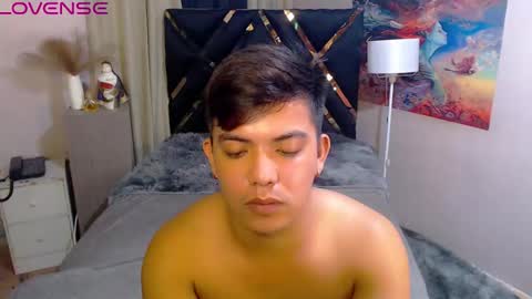 Snapshot of yourasian_bradley chatting on October 11, 2025, 9:52 am yourasian_bradley online show from October 11, 2025, 9:52 am