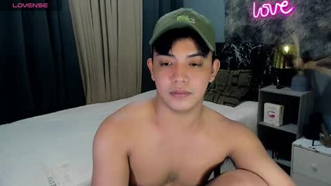 Snapshot of yourasian_bradley chatting on November 26, 2025, 1:50 am yourasian_bradley online show from November 26, 2025, 1:50 am