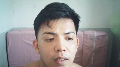 yourasian_bradley online show from June 24, 2026, 6:23 am
