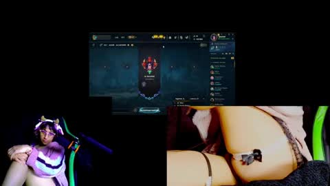 Snapshot of yourbadgoddess chatting on June 2, 2026, 2:13 am Val Honey online show from June 2, 2026, 2:13 am