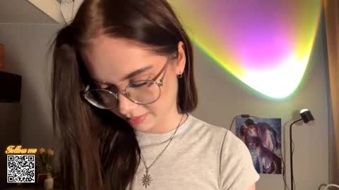 Elsa online show from March 14, 2026, 3:17 pm