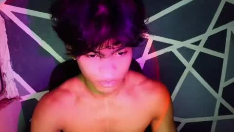 Snapshot of yourboycumrain chatting on June 23, 2026, 11:25 pm rainy online show from June 23, 2026, 11:25 pm