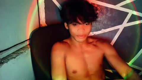 Snapshot of yourboycumrain chatting on June 25, 2026, 10:25 pm rainy online show from June 25, 2026, 10:25 pm