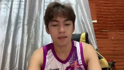 April online show from July 14, 2026, 9:53 pm