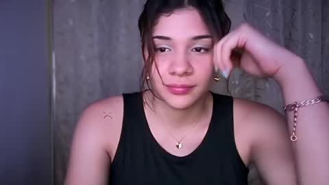 Snapshot of yourcutemolly__ chatting on May 26, 2026, 6:53 am yourcutemolly__ online show from May 26, 2026, 6:53 am
