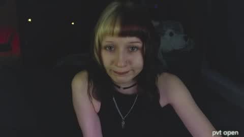 Vasilisa online show from April 17, 2026, 9:07 pm