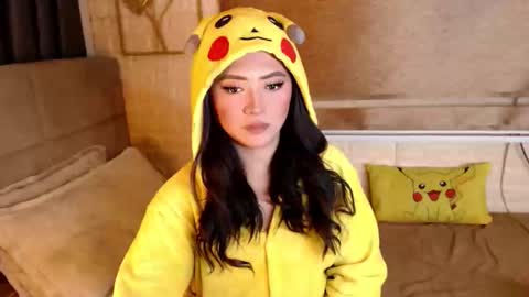 JEN  online show from March 16, 2026, 12:42 pm