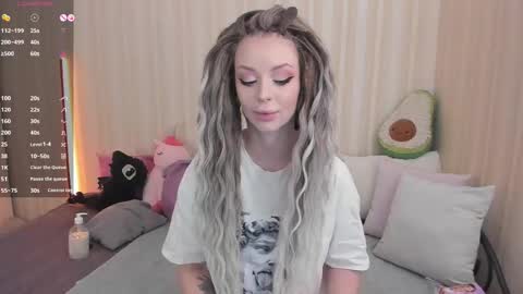 Mary online show from February 13, 2025, 8:27 am