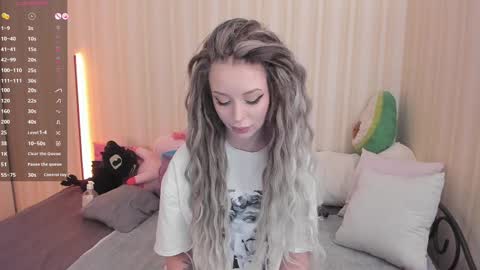 Mary online show from February 18, 2025, 8:16 am