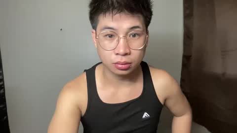 Snapshot of yourfantasyyy_ chatting on March 9, 2025, 10:52 am yourfantasyyy_ online show from March 9, 2025, 10:52 am