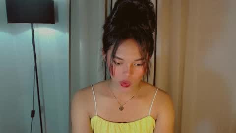 Snapshot of yourfavorateariana chatting on March 11, 2025, 8:53 pm Sweet Ariana online show from March 11, 2025, 8:53 pm