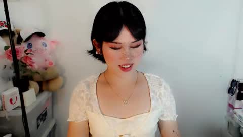 Snapshot of yourfavorateella chatting on October 21, 2025, 2:56 am PrettyElla online show from October 21, 2025, 2:56 am