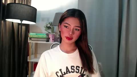 Snapshot of yourfavoratesunshine chatting on September 13, 2025, 8:47 am Sunshine online show from September 13, 2025, 8:47 am