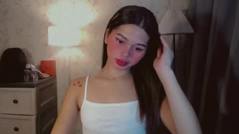 Snapshot of yourfavoratesunshine chatting on November 14, 2025, 9:41 am Sunshine online show from November 14, 2025, 9:41 am