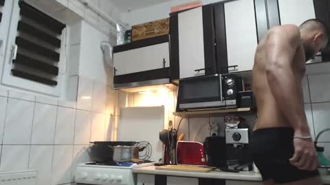 Snapshot of yourfavoritetallboy chatting on December 15, 2025, 6:23 pm yourfavoritetallboy online show from December 15, 2025, 6:23 pm