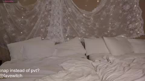 Naava online show from January 7, 2025, 8:56 am