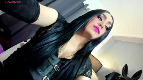 Snapshot of yourfiercemistress chatting on October 18, 2025, 3:31 am not into STINGY and CHEAP people online show from October 18, 2025, 3:31 am