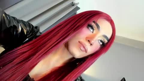 Snapshot of yourfiercemistress chatting on June 19, 2026, 4:17 am not into STINGY and CHEAP people online show from June 19, 2026, 4:17 am