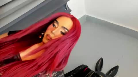Snapshot of yourfiercemistress chatting on July 8, 2026, 1:21 am not into STINGY and CHEAP people online show from July 8, 2026, 1:21 am