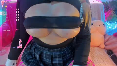 Snapshot of yourgirl11555 chatting on March 8, 2025, 10:34 pm Liza online show from March 8, 2025, 10:34 pm