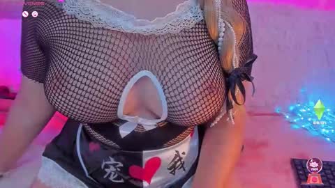 Snapshot of yourgirl11555 chatting on September 25, 2025, 9:35 am Liza online show from September 25, 2025, 9:35 am